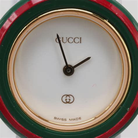 gucci 1100 l aprire la cassa|ISTRUZIONI PER L'USO OROLOGI AUTOMATICI GUCCI .